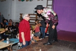 Los disfraces copan la noche festiva.