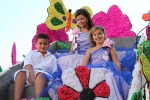 El Barri València logra el primer premio en las carrozas de la Batalla de Flors