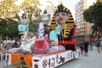 El Barri València logra el primer premio en las carrozas de la Batalla de Flors