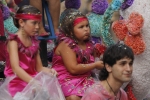 El Barri València logra el primer premio en las carrozas de la Batalla de Flors