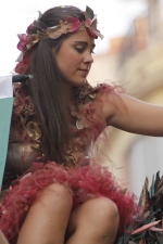 El Barri València logra el primer premio en las carrozas de la Batalla de Flors
