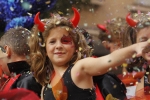 El Barri València logra el primer premio en las carrozas de la Batalla de Flors