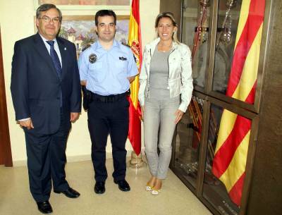 Francisco Cataln toma posesin como intendente principal de la Polica Local