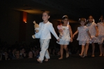Desfile de moda organizado por la falla Barri d\'Onda