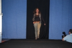 Desfile de moda organizado por la falla Barri d\'Onda