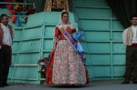 La Vall ofrece flores a la 
