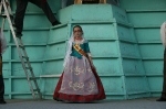 La Vall ofrece flores a la 