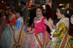 La vuelta oficial a las fallas y el nombramiento de falleras de honor centran los actos del día.