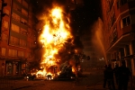 La 'Cremà' pone el punto y final a las fallas de 2008