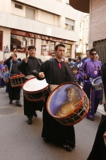Josico da el toque de inicio de la Rompida de la Hora de L'Alcora