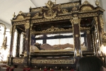 Los burrianenses acudieron a la cita con el Santo Sepulcro.