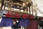 Los burrianenses acudieron a la cita con el Santo Sepulcro.