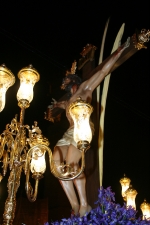 La procesión del Silencio desfiló por las calles de la ciudad