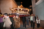 La Llosa: El silencio marca la procesión del Santo Entierro