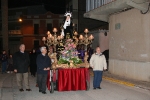 El silencio marca la procesión del Santo Entierro