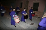 El silencio marca la procesión del Santo Entierro