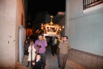 El silencio marca la procesión del Santo Entierro