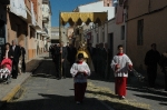 Un pequeña representación complementa la procesión del Encuentro