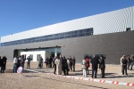 Cientos de personas junto a las autoridades inauguraron el nuevo pabellón polifuncional de 4 millones de euros.