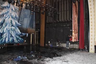 Un incendio en el Alcázar obliga a suspender la actuación del ballet ruso