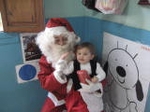 Papa Noel visito a los más pequeños de la guardería la infantil la Balena