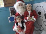 Papa Noel visito a los más pequeños de la guardería la infantil la Balena