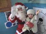 Papa Noel visito a los más pequeños de la guardería la infantil la Balena