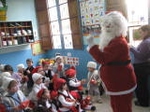 Papa Noel visito a los más pequeños de la guardería la infantil la Balena