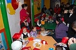 Papa Noel visito a los más pequeños de la guardería la infantil la Balena