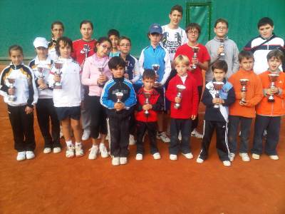El Club de Tenis prepara el I Trofeo de Reyes