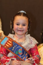La Bosca presenta a sus falleras en una Llar Fallera en la que ya no se puede fumar