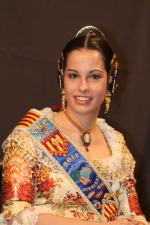 La Bosca presenta a sus falleras en una Llar Fallera en la que ya no se puede fumar