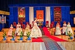 Estela Navarro y Zaira Méndez, falleras de la Sud-Oest