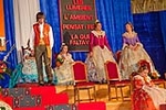Estela Navarro y Zaira Méndez, falleras de la Sud-Oest