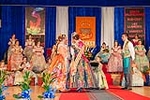 Estela Navarro y Zaira Méndez, falleras de la Sud-Oest