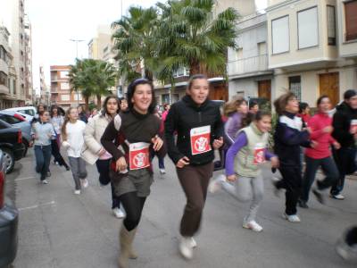 El CEIP Pio XII celebra el Dia de la Pau i la No Violencia amb una carrerar solidria