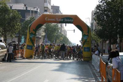 Se celebra XXIV Premio Ciclista Festes Patronals Sant Vicent en La Vall d?Uix.