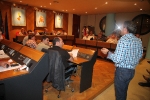 La Falla Rei Jaume I se presenta en el pleno de Junta Local Fallera