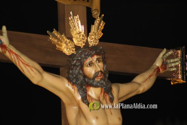 El Cristo del Mar abre las procesiones de la Semana Santa en Burriana.