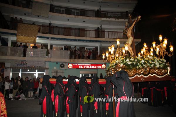 El Cristo del Mar abre las procesiones de la Semana Santa en Burriana.