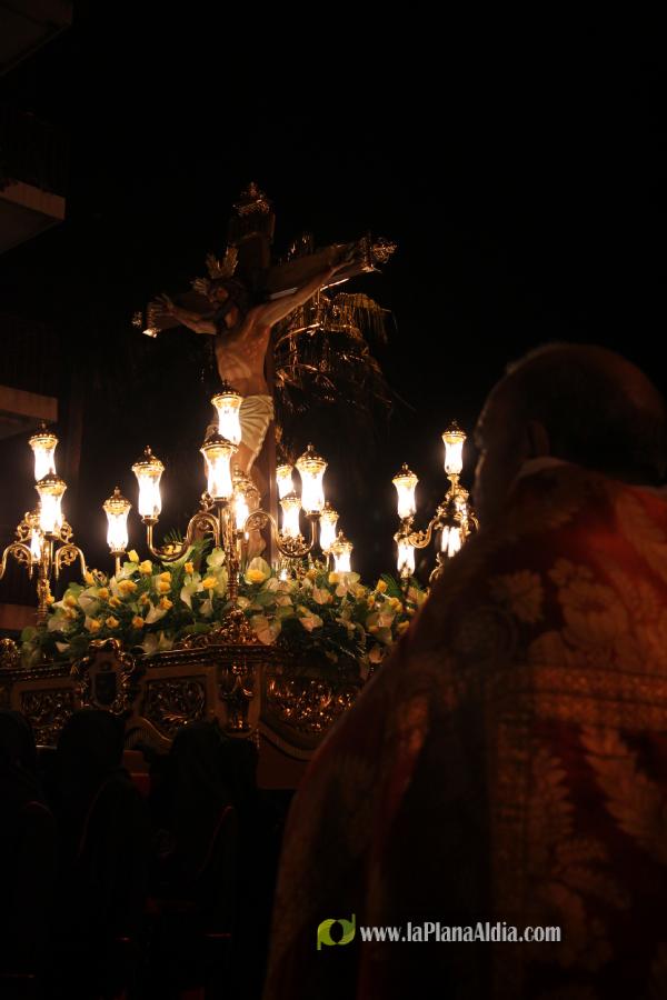 El Cristo del Mar abre las procesiones de la Semana Santa en Burriana.