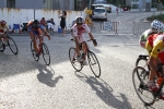 Alta participación y buena respuesta de los vecinos en la disputa del I Premi La Vilavella \'Estem per l\'Esport\' de ciclismo