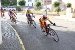 Alta participación y buena respuesta de los vecinos en la disputa del I Premi La Vilavella \'Estem per l\'Esport\' de ciclismo