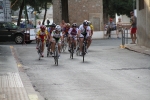 Alta participación y buena respuesta de los vecinos en la disputa del I Premi La Vilavella \'Estem per l\'Esport\' de ciclismo
