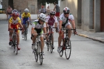 Alta participación y buena respuesta de los vecinos en la disputa del I Premi La Vilavella \'Estem per l\'Esport\' de ciclismo