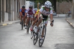 Alta participación y buena respuesta de los vecinos en la disputa del I Premi La Vilavella \'Estem per l\'Esport\' de ciclismo