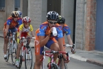 Alta participación y buena respuesta de los vecinos en la disputa del I Premi La Vilavella \'Estem per l\'Esport\' de ciclismo
