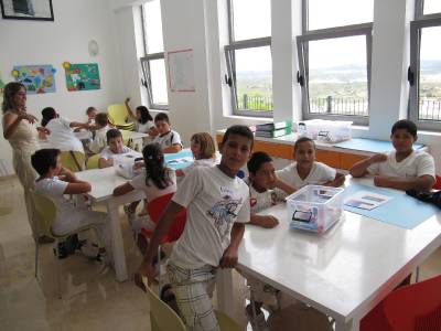 La Escuela de Verano del Centro Ambiental L?Albea de Vall d?Alba apuesta por las energas renovables