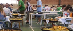 La Penya El Trbol guanya el concurs de paelles de Figueroles