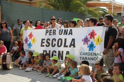 Reanudan las protestas para que se lleven a cabo las obras del CEIP Cardenal Tarancón.